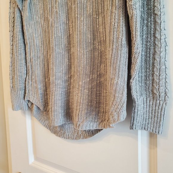 Grey sweater with braid detail on sleeves Pink Republic Size Large - Picture 8 of 10